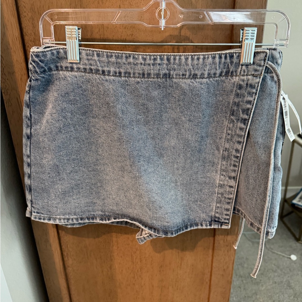 Tilly's Blue Jean Wrap Shorts